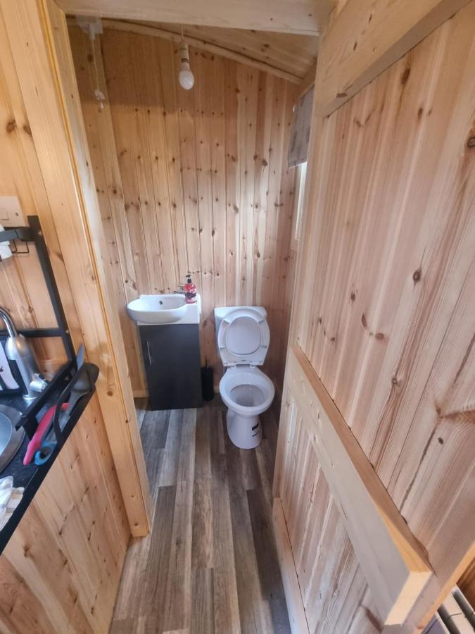 Blair Snug Hut Apartamento Kelty Exterior foto