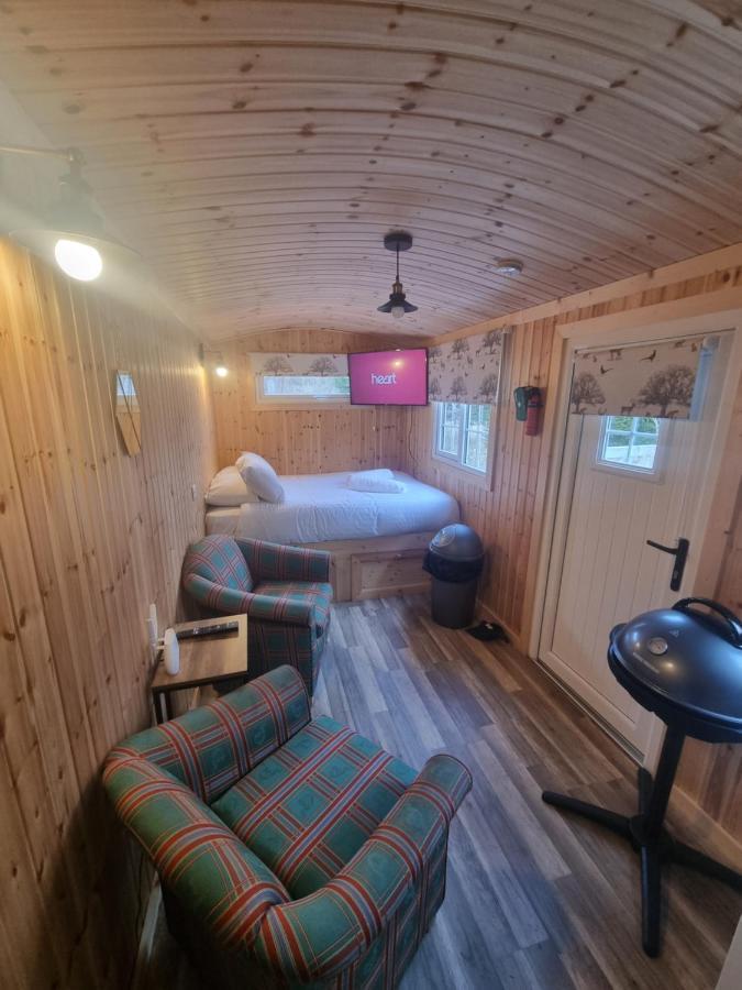 Blair Snug Hut Apartamento Kelty Exterior foto