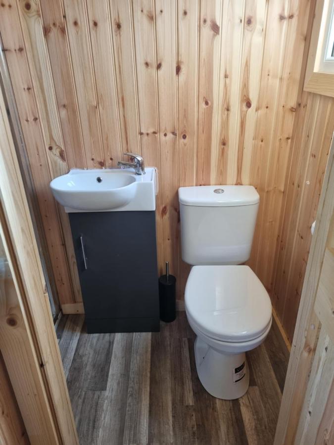 Blair Snug Hut Apartamento Kelty Exterior foto